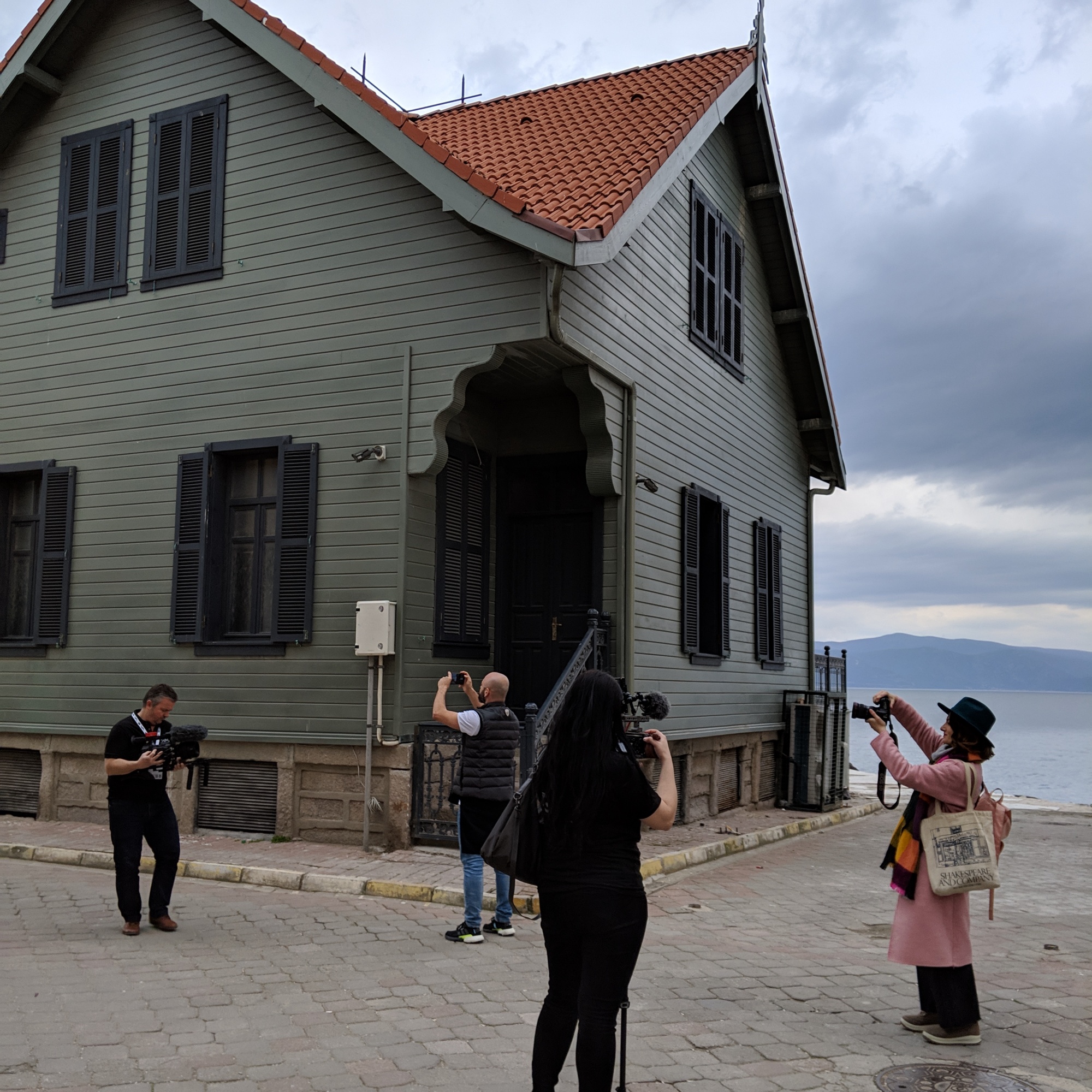 blogger-about-staff1