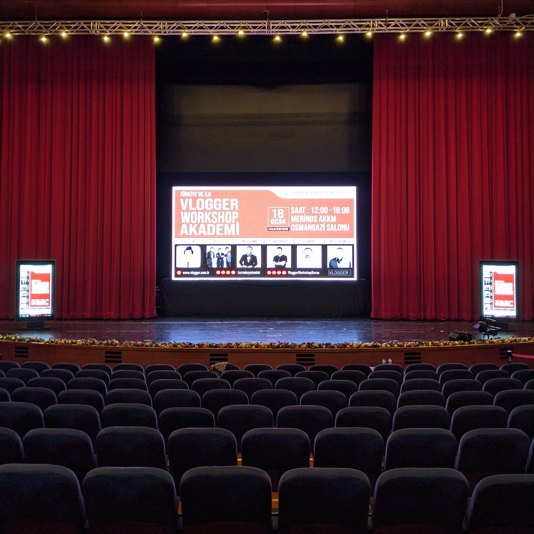 blogger-about-staff1