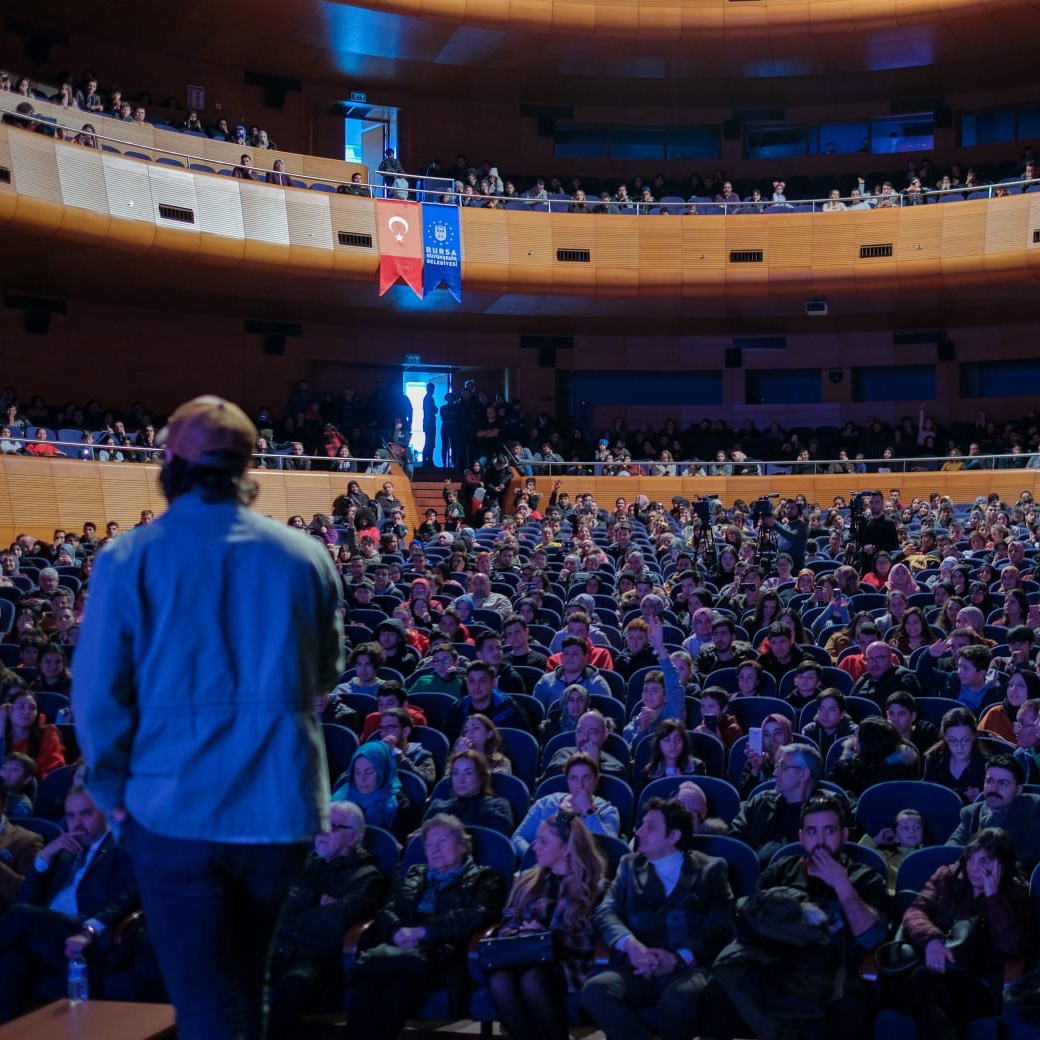 blogger-about-staff1